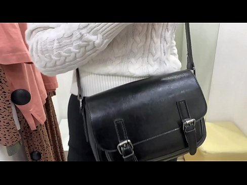❤️ Олон нийтийн мастурбация нь залуу гичий FeralBerry нь шодой нь тохируулагч өрөөнд Секс видео манайд mn.villagesexvideos.ru ❌️❤
